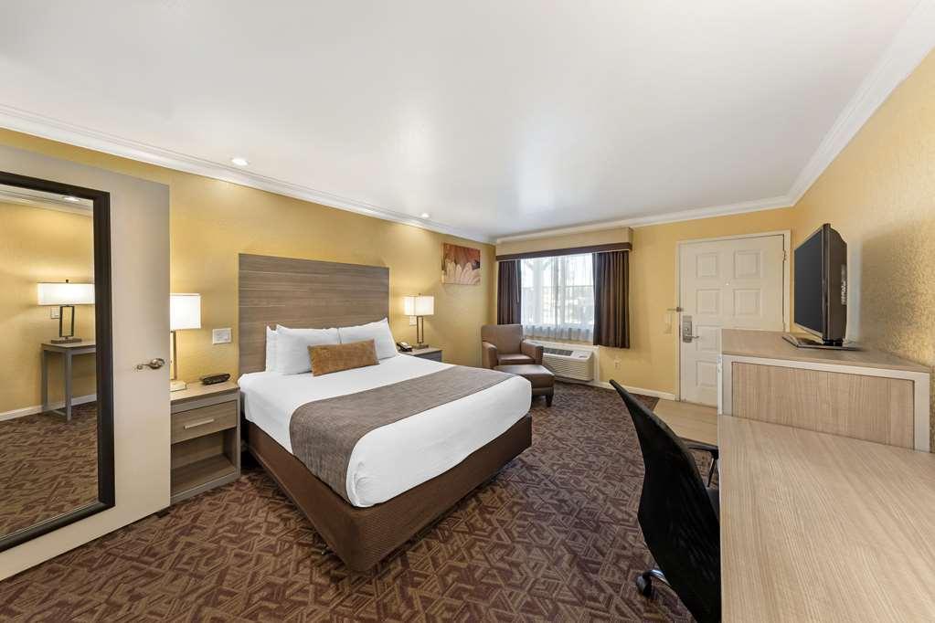 Best Western Hanford Inn Pokój zdjęcie